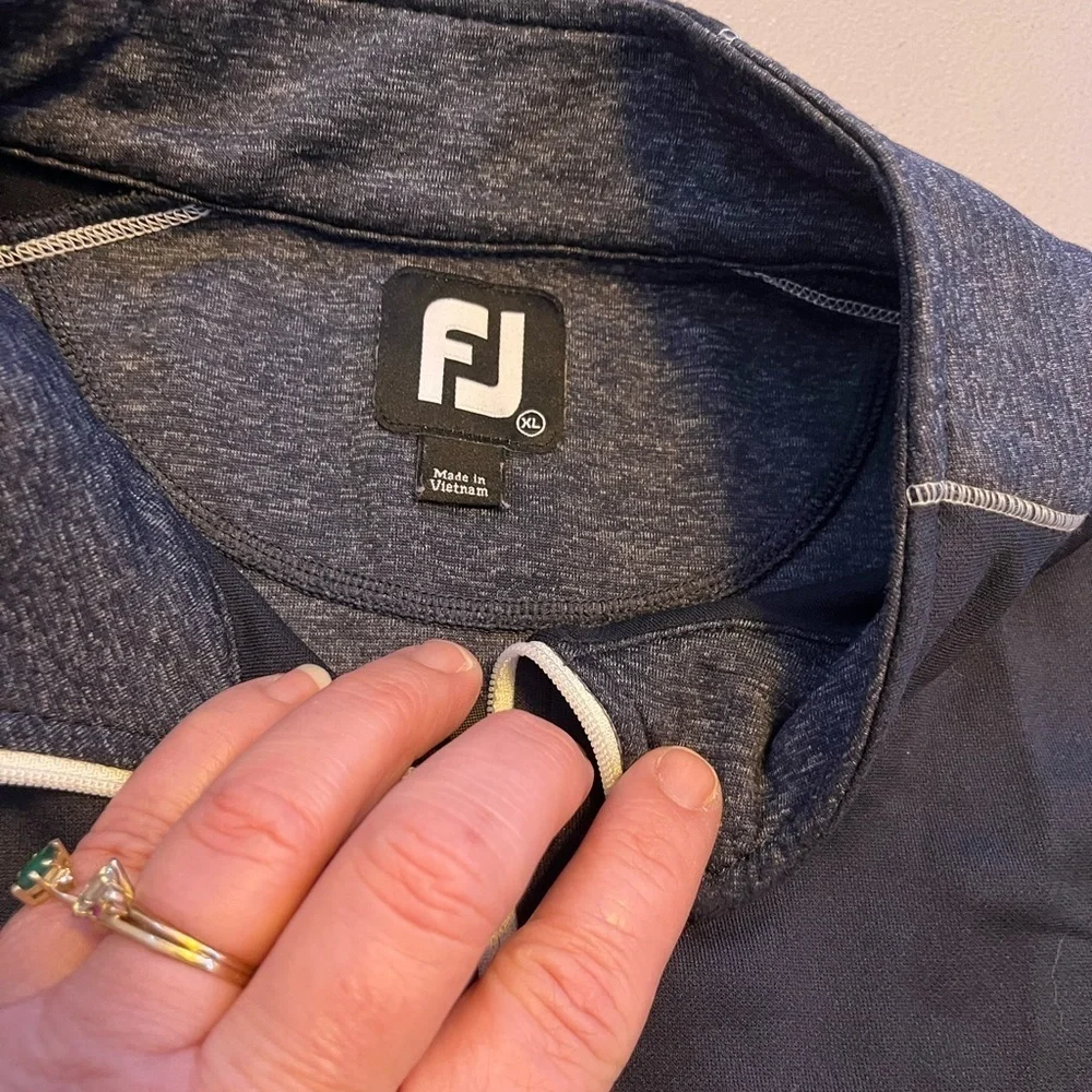 Footjoy 1/4 Zip Men’s Pullover XL blue